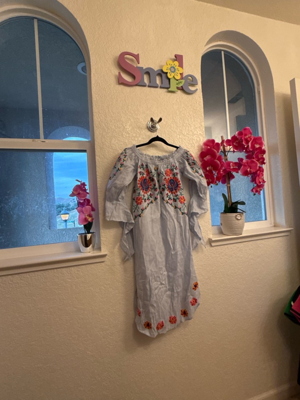 Zara Women Sky Blue 💯% Linen Floral Embroidery Bell Sleeves off shoulder Small